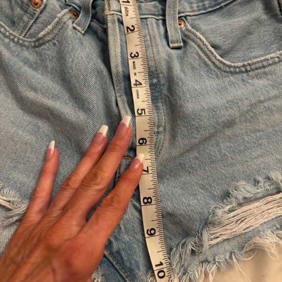 Levi’s 501 denim cut off shorts. - Picture 3 of 9